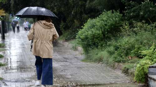 Επικαιροποιήθηκε το έκτακτο δελτίο καιρού: Καταιγίδες, κεραυνοί και χαλάζι σήμερα - Προειδοποίηση για τρία νησιά, τι θα γίνει στην Αθήνα