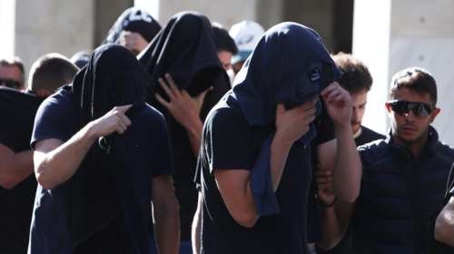 Ν. Φιλαδέλφεια: Πώς οι Ελληνες χούλιγκαν οδήγησαν τους Κροάτες στο γήπεδο της ΑΕΚ - Ο ρόλος του ταξιτζή &quot;Αγιά&quot;