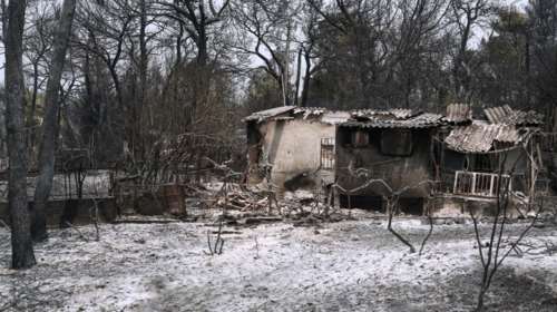 Φωτιά στη Βαρυμπόμπη: Πού επικεντρώνεται η έρευνα για τα αίτια -  Πώς προκλήθηκε το φαινόμενο της "καμινάδας"