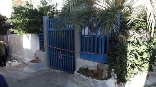 Γυναικοκτονία στη Νίκαια: Η αστυνομία αναζητά την ανήλικη κόρη του ζευγαριού - Πιθανόν να βρίσκεται στη Σαλαμίνα