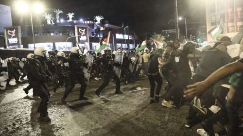 Πρεσβεία Ισραήλ: Χημικά και χειροβομβίδες κρότου λάμψης στη συγκέντρωση των Παλαιστινίων [Εικόνες]