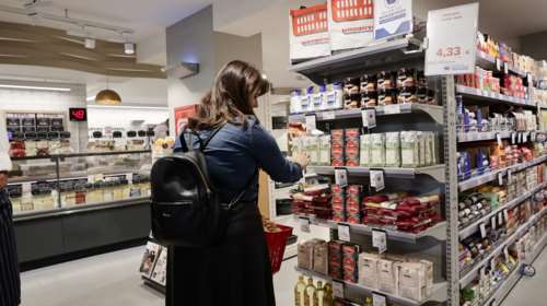 Καλάθι του νοικοκυριού: Μειωμένες ή σταθερές οι τιμές στο 94% των προϊόντων για 8η εβδομάδα