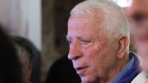Αδιανόητη επίθεση του περιφερειάρχη Κ. Μουτζούρη στον Κασσελάκη: &quot;Κουνίστρα και οπισθογεμής&quot;