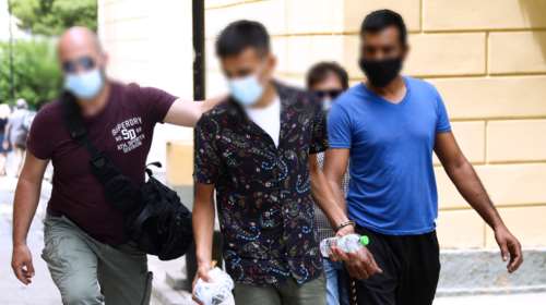 Αγία Μαρίνα: Αναβλήθηκε η δίκη των 2 Πακιστανών για τη σεξουαλική επίθεση στην 26χρονη- Για να καταθέσει η ίδια [Εικόνες]