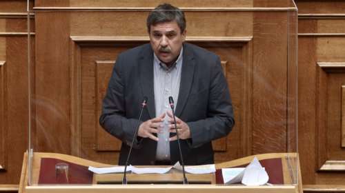 Διαφοροποιείται ο Ξανθός: Δεν υπέγραψε την ερώτηση ΣΥΡΙΖΑ στη Βουλή για τις &quot;VIP ΜΕΘ&quot;