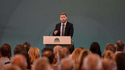 ΠΑΣΟΚ: Οι δηλώσεις Ερντογάν αποκαλύπτουν τις προθέσεις του - &quot;Εγγυήσεις ότι τα F-16 δεν θα χρησιμοποιηθούν εναντίον μας&quot;