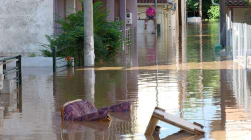 Ανοιχτή η πλατφόρμα arogi.gov.gr για τη χορήγηση ενισχύσεων για τους πληγέντες από τις πλημμύρες