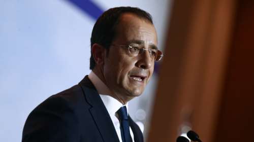 Κύπρος: Επίθεση με πέτρες στο επιτελείο του Νίκου Χριστοδουλίδη - Η απάντηση του υποψήφιου προέδρου