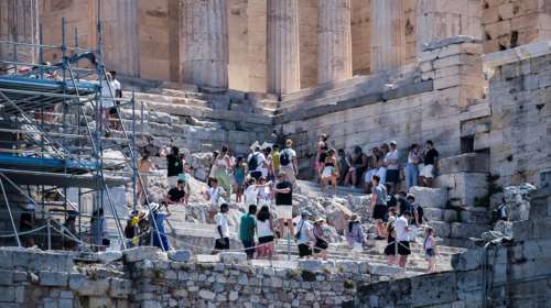Σεπτέμβριος όπως… Αύγουστος με πάνω από 4 εκατ. τουρίστες στην Ελλάδα