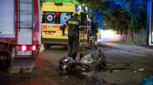 Τραγωδία στην Καλλιθέα: Νεκρός 18χρονος ντελιβεράς μετά από τροχαίο [βίντεο]