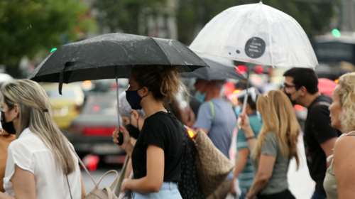 Κορονοϊός: 261 κρούσματα στην Αττική -  236 στη Θεσσαλονίκη και 68 στη Λάρισα