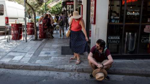 Κορονοϊός: 1.266 νέα κρούσματα στην Αττική και 236 στη Θεσσαλονίκη - Στα ύψη η Κρήτη, ανησυχία για Αχαΐα και Κορινθία