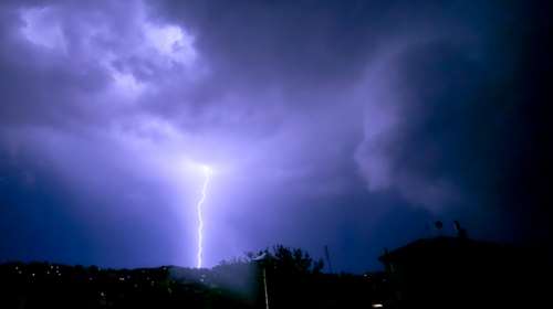 Κακοκαιρία Μπάλλος: Βίντεο που κόβει την ανάσα από την Κρήτη - Ανελέητο σφυροκόπημα στο νησί