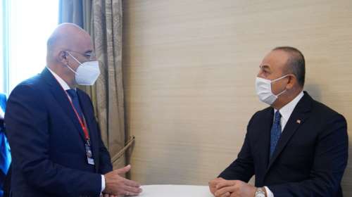 Επικοινωνία Δένδια - Τσαβούσογλου για τον σεισμό: Η Ελλάδα είναι έτοιμη να στηρίξει την Τουρκία