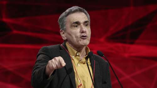 Τσακαλώτος: "Ναι στην κυβέρνηση συνεργασίας με ΠΑΣΟΚ και ΜέΡΑ25, ακόμη κι αν ο ΣΥΡΙΖΑ είναι δεύτερο κόμμα"