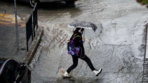 Συννεφιασμένη Κυριακή: Που θα σημειωθούν βροχές και πτώση της θερμοκρασίας - Επιστρέφει το κρύο στην Αττική