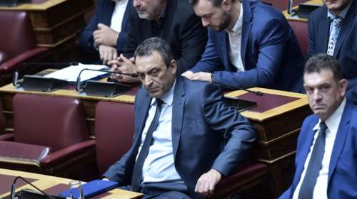 Αναβρασμός στους Σπαρτιάτες: Ο Κασιδιάρης υποψήφιος δήμαρχος, ο Στίγκας δηλώνει &quot;πρόεδρος&quot;