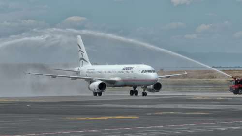 Γεμάτο γιατρούς το αεροπλάνο της TUI που φθάνει σήμερα στην Κώ- Η πρώτη διεθνής πτήση στα νησιά