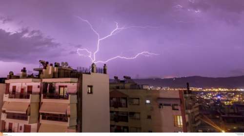 Κύμα κακοκαιρίας σαρώνει τη χώρα Παρασκευή και Σάββατο: Καταιγίδες, χαλάζι και ανεμοστρόβιλοι