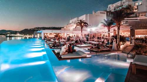 Μύκονος: Έκαναν οικοδομικές εργασίες σε αρχαιολογικό χώρο στο pool bar Cavo Tagoo - Δύο συλλήψεις