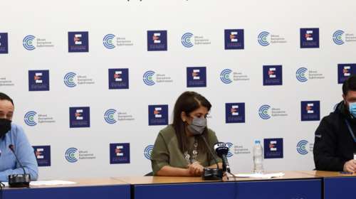 Κορονοϊός - Χαρδαλιάς: Κλειστά έως τις 18/1 λιανεμπόριο, βιβλιοπωλεία, κομμωτήρια - Παράταση του lockdown