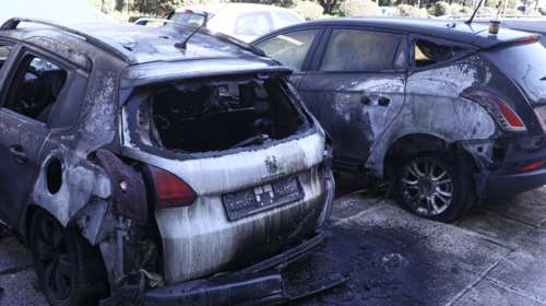 Σύλληψη 34χρονου αντιεξουσιαστή: Τον πρόδωσε το DNA από το γάντι των 21 εμπρησμών - Ψάχνει σύνδεση με αναρχική ομάδα η ΕΛΑΣ