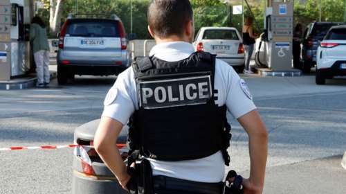 Γαλλία: Άνδρας μαχαίρωσε μια καθηγήτρια και μια μαθήτρια μέσα σε σχολή