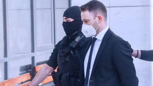 Απορρίφθηκε το αίτημα του Αναγνωστόπουλου να σταματήσει η δίκη - Παραιτήθηκαν οι δικηγόροι του