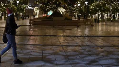 Προειδοποιούν οι επιστήμονες: &quot;Προσοχή στο 3ο κύμα κορονοϊού που όλοι το περιμένουμε τον Φλεβάρη&quot;