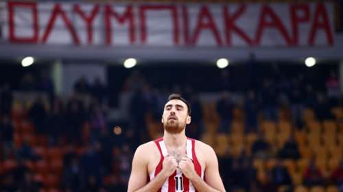 Μιλουτίνοφ: Στην ΤΣΣΚΑ ο Σέρβος σέντερ - Το συγκινητικό &quot;αντίο&quot; στον Ολυμπιακό