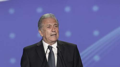 Αβραμόπουλος: Επιθυμώ να είμαι υποψήφιος στην Α' Αθηνών, αλλά αυτό θα το αξιολογήσει ο πρωθυπουργός