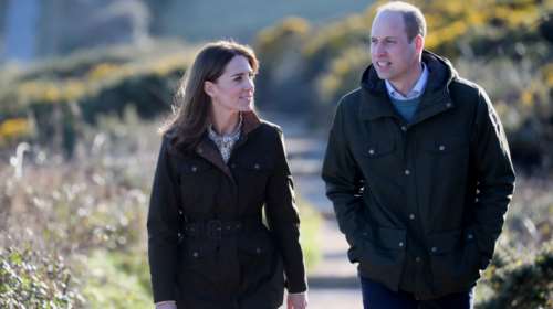 Πρίγκιπας Γουίλιαμ - Κέιτ Μίντλετον: Η ασυνήθιστα τρυφερή φωτογραφία τους από την Ιρλανδία