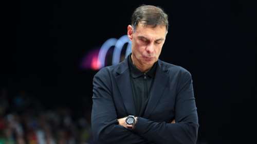 Ντουμπάι: Επεισόδιο με Μπαρτζώκα και οπαδό - Ανέβηκε στην κερκίδα επειδή τον έβριζε [βίντεο]