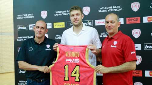 Αγγελόπουλοι για Γιαννακόπουλο: &quot;Ποιος μπορεί να βρίζει τον πρωθυπουργό; - Ο Παναθηναϊκός πήρε μη νόμιμα το ΟΑΚΑ&quot;