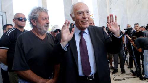 Ομάδα Αλήθειας: Βίντεο με αντιεμβολιαστικό κήρυγμα του Λεβέντη λίγο πριν νοσήσει με κορονοϊό