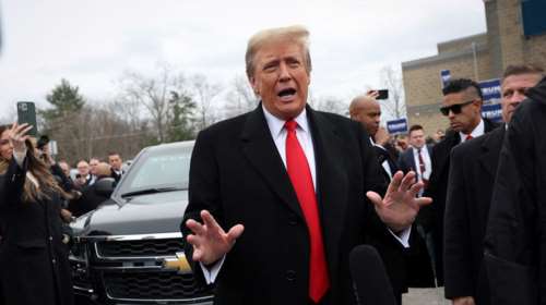 Αποζημίωση 83 εκατομμυρίων δολαρίων θα καταβάλλει ο Τραμπ στη γυναίκα που τον καταγγέλλει για βιασμό