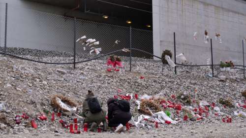 Τραγωδία στα Τέμπη: Συγγενής θύματος κατέθεσε αίτημα εκταφής