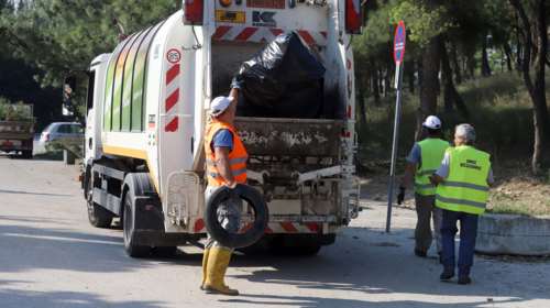 Θεσσαλονίκη: Υπάλληλος καθαριότητας βρήκε πορτοφόλι με 490 ευρώ και το παρέδωσε στην αστυνομία
