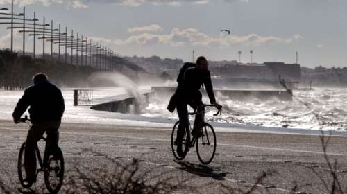 Σταθεροποίηση παρουσιάζει το ιικό φορτίο στα λύματα της Θεσσαλονίκης [πίνακες]