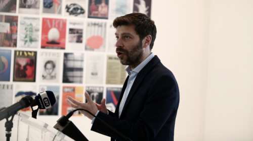 Νικόλας Γιατρομανωλάκης: Ήθελα να μιλήσω για τη σεξουαλικότητά μου - Θα τρελαινόμουν αλλιώς [βίντεο]