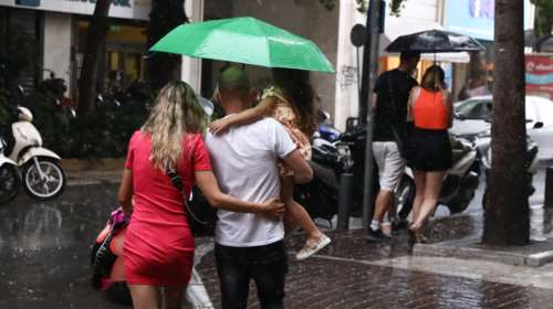 Έκτακτο δελτίο καιρού: Μετά τον καύσωνα έρχονται από αύριο καταιγίδες και ισχυροί άνεμοι