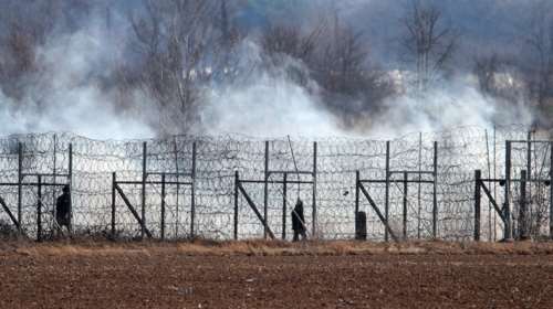 Επιθέσεις με μολότοφ στον Έβρο - Ανοιχτό μέτωπο στήνει ο Ερντογάν