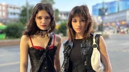 Τους έκλεψαν τη ζωή: Δίδυμες που χωρίστηκαν στη γέννα και πουλήθηκαν σε διαφορετικές οικογένειες, επανενώθηκαν χάρη στο TikTok