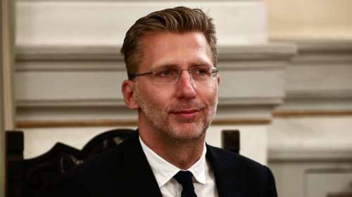 Σκέρτσος για εργασιακό νομοσχέδιο: Τι υπερασπίζονται όσοι είναι εναντίον; Τις απλήρωτες υπερωρίες;