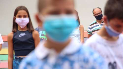 Παπαευαγγέλου: Πιθανός εμβολιασμός των μαθητών πριν ξεκινήσει η νέα σχολική χρονιά