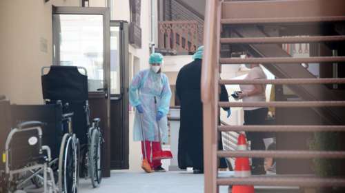 Συναγερμός σε γηροκομείο της Θεσσαλονίκης: 20 κρούσματα κορονοϊού - Μετέτρεψαν πτέρυγα σε χώρο νοσηλείας