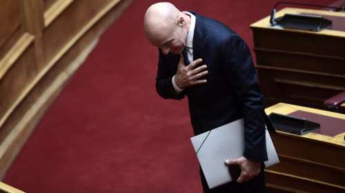 Ορκίστηκε βουλευτής της ΝΔ ο Γιώργος Αμυράς - Παίρνει την έδρα του Κωνσταντίνου Τασούλα στα Ιωάννινα