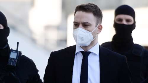 Μπάμπης Αναγνωστόπουλος: Ομόφωνα ένοχος για τη δολοφονία της Καρολάιν - Φόνος από πρόθεση σε ήρεμη ψυχική κατάσταση