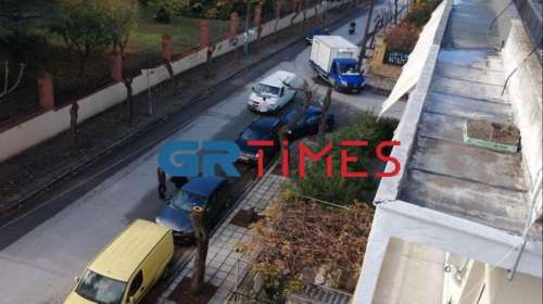 Θεσσαλονίκη: Ηλικιωμένος παρασύρθηκε από φορτηγάκι προσπαθώντας να γλυτώσει από άνδρα που τον κυνηγούσε [εικόνες-βίντεο]