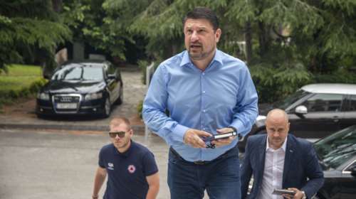 "Καμπανάκι" Χαρδαλιά για κορονοϊό: Δεν έχει τελειώσει τίποτα - Δείτε τι γίνεται στα Βαλκάνια